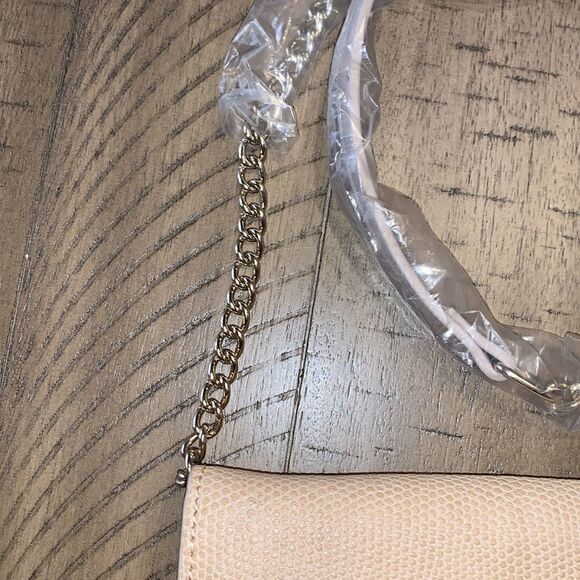 Danielle Nicole crossbody purse - Picture 4 of 15